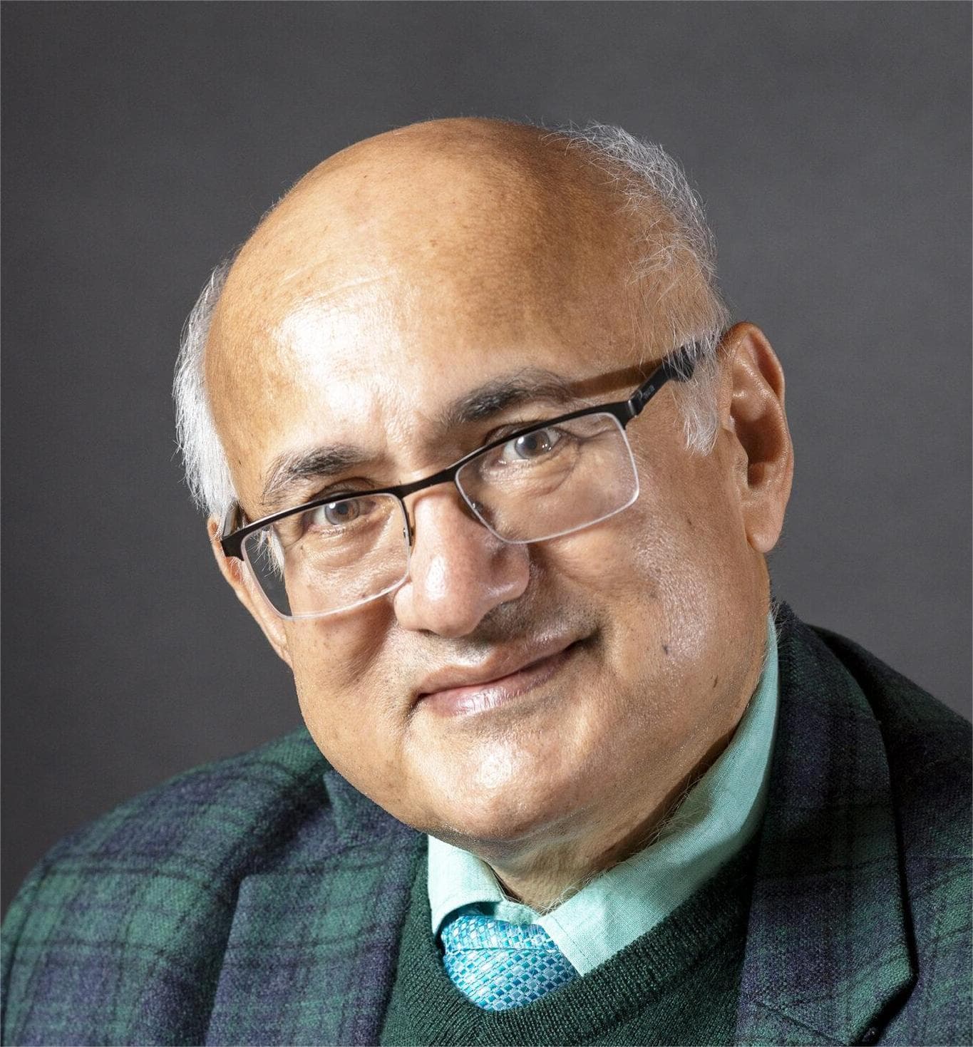 Dr Rajesh Kumar