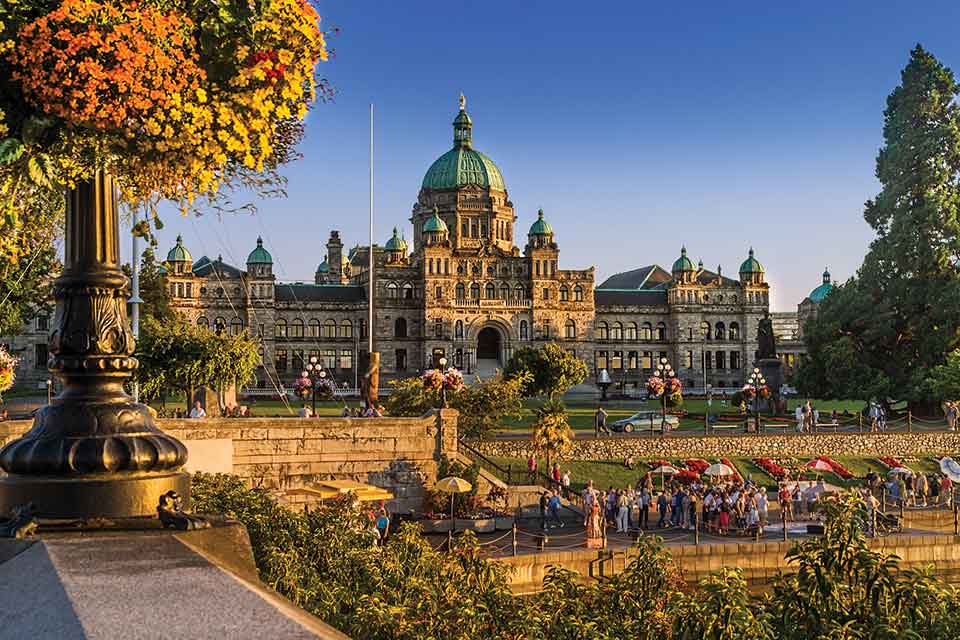 Victoria crew