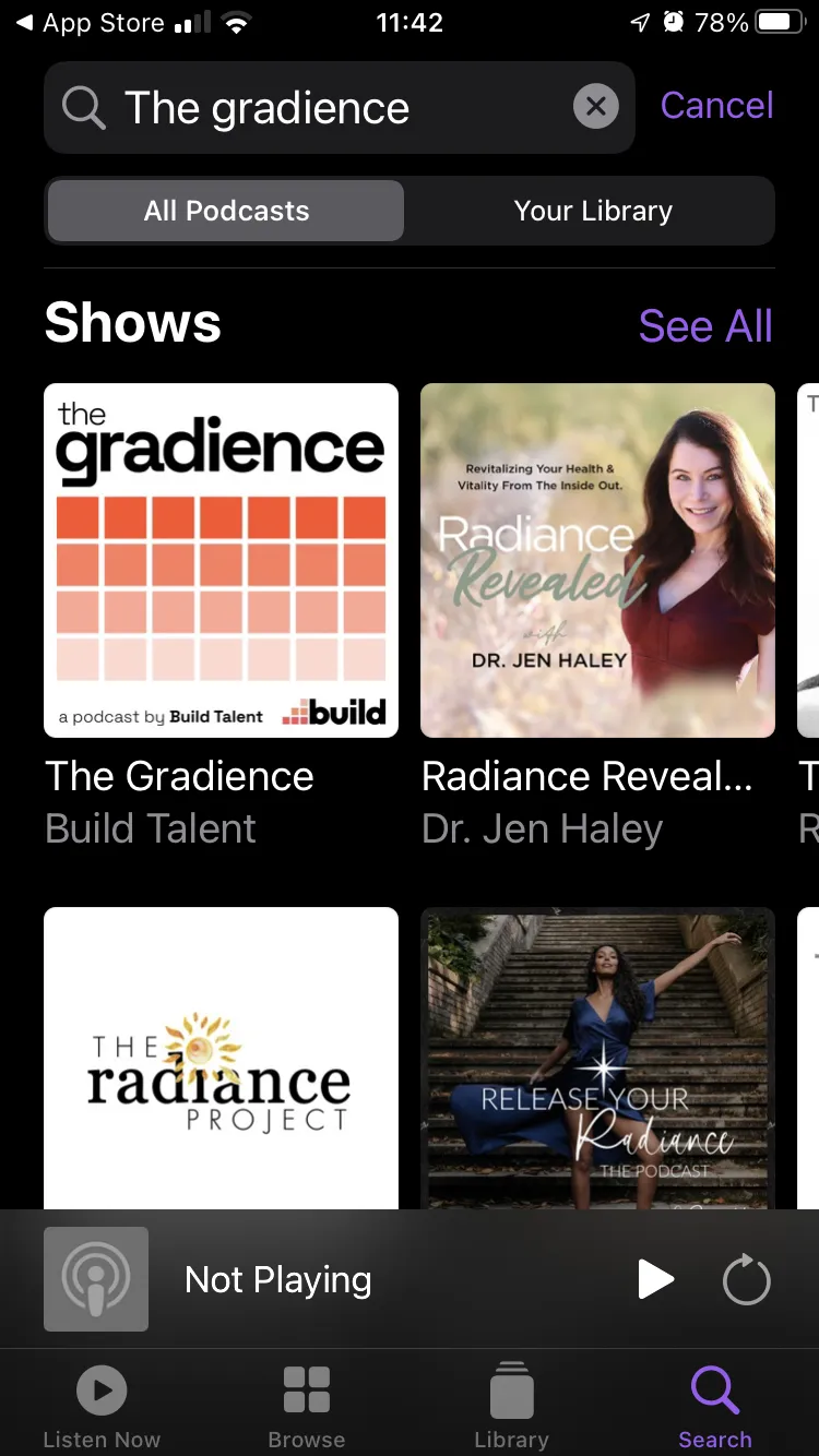 Podcast album art in the Apple Podcasts search results