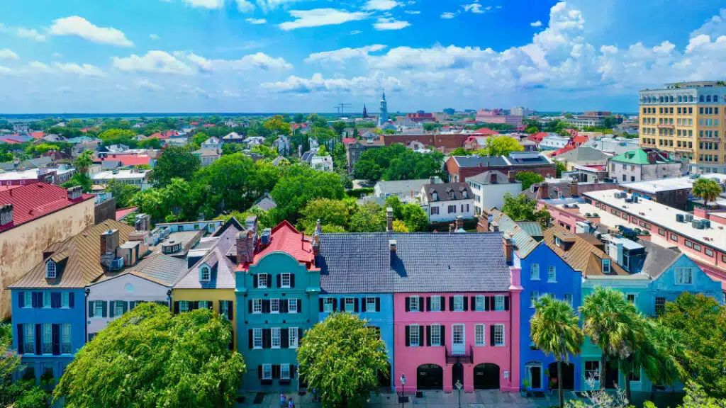 How Fame Crew works in Charleston
