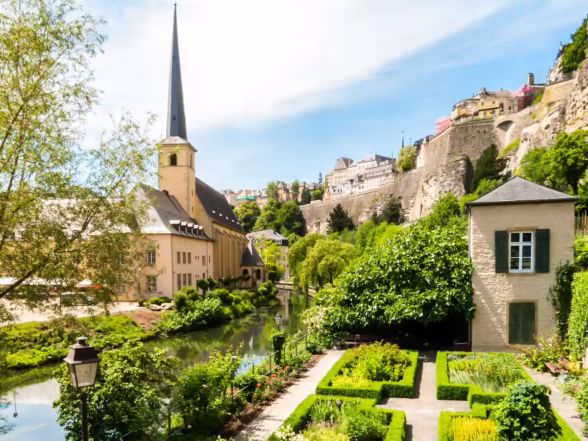 How Fame Crew works in Luxembourg