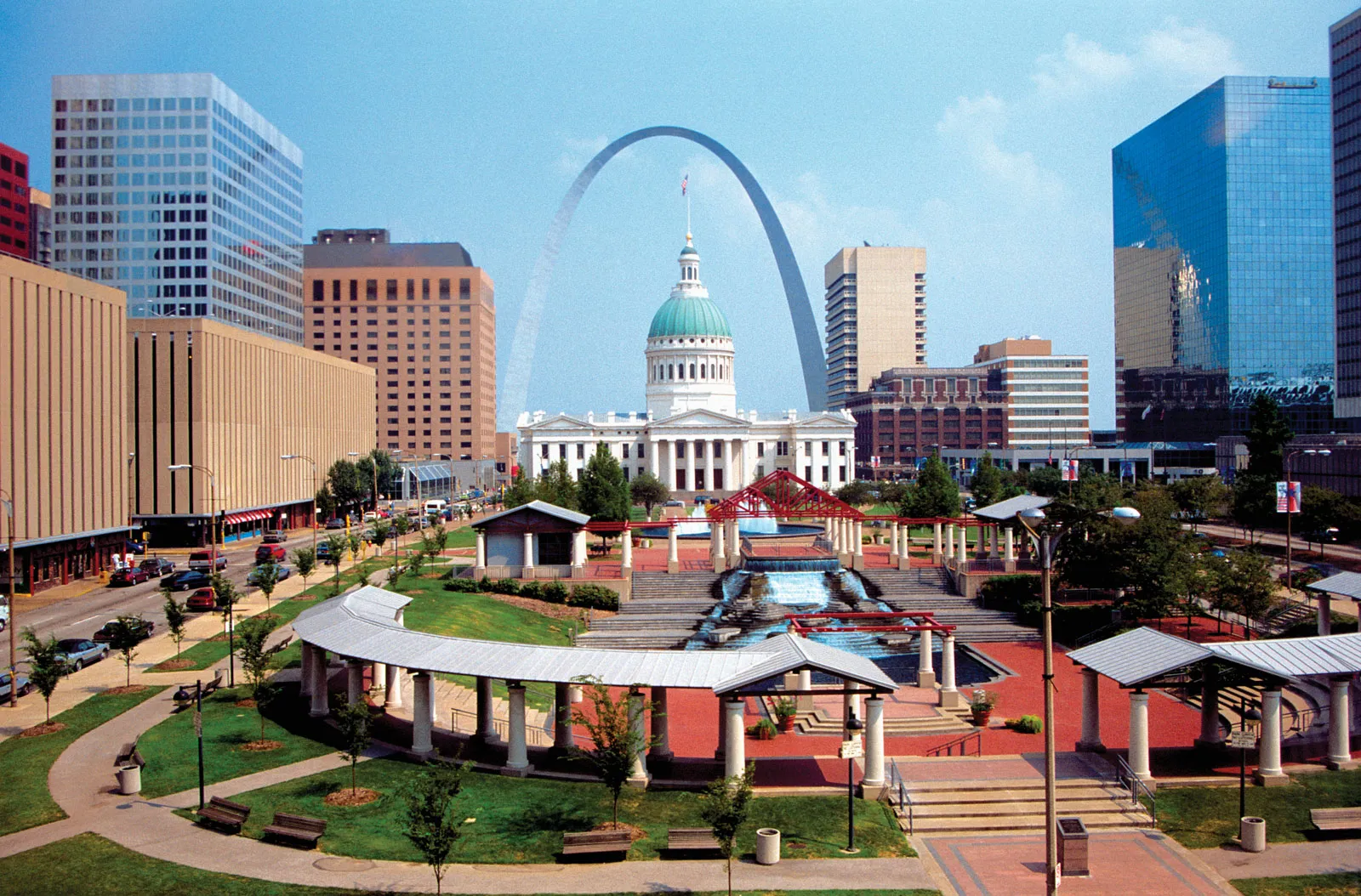 How Fame Crew works in St Louis